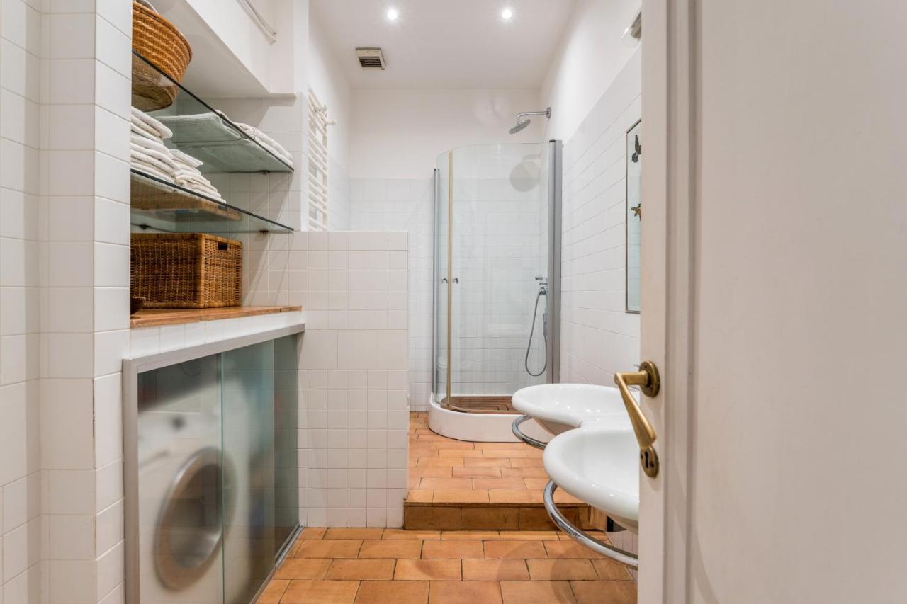 Maison Regola, Styilish In Campo De Fiori Apartment