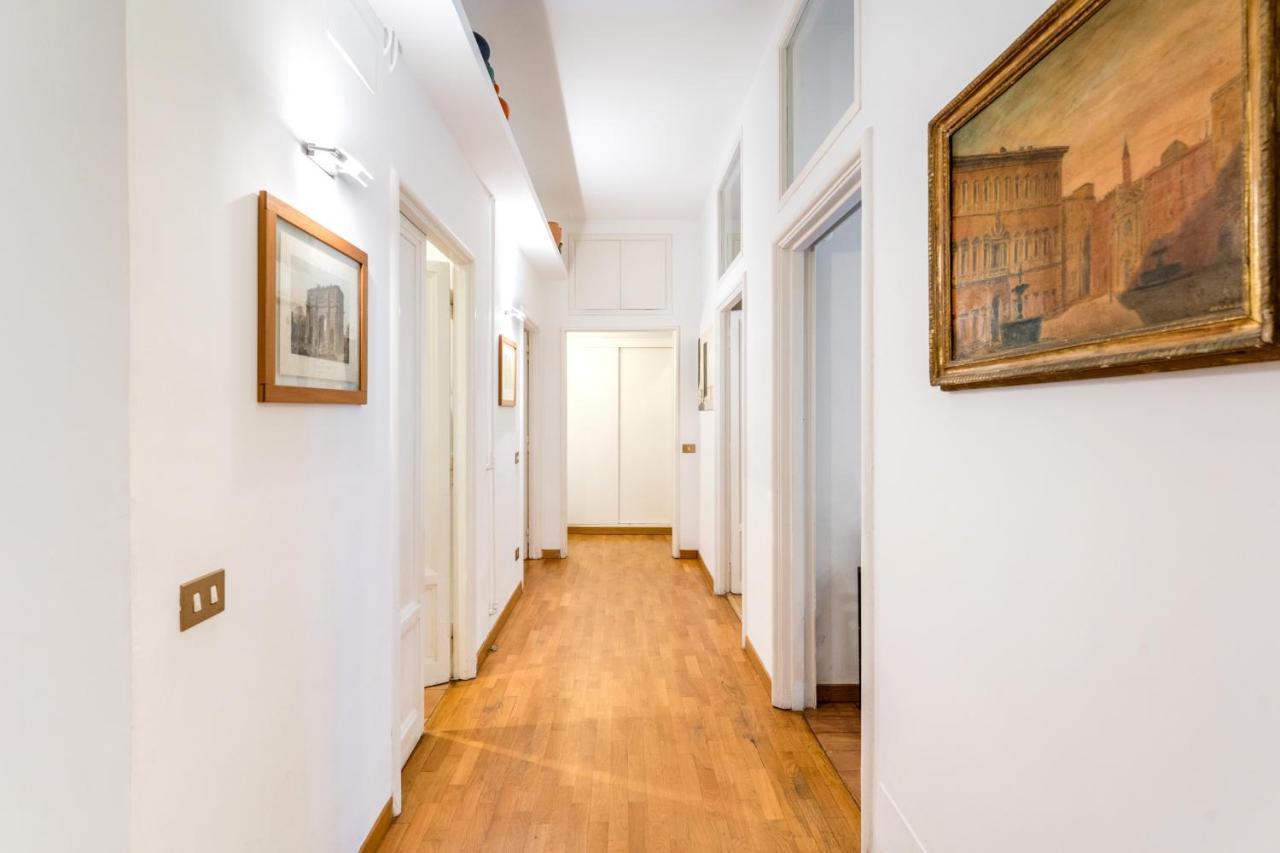 Apartment Maison Regola, Styilish In Campo De Fiori Rome